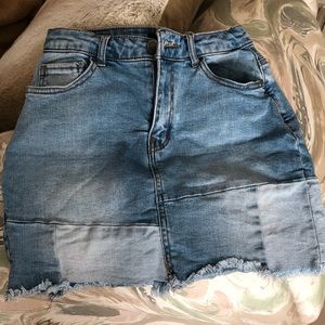 Patchwork denim skirt stretchy and form fitting